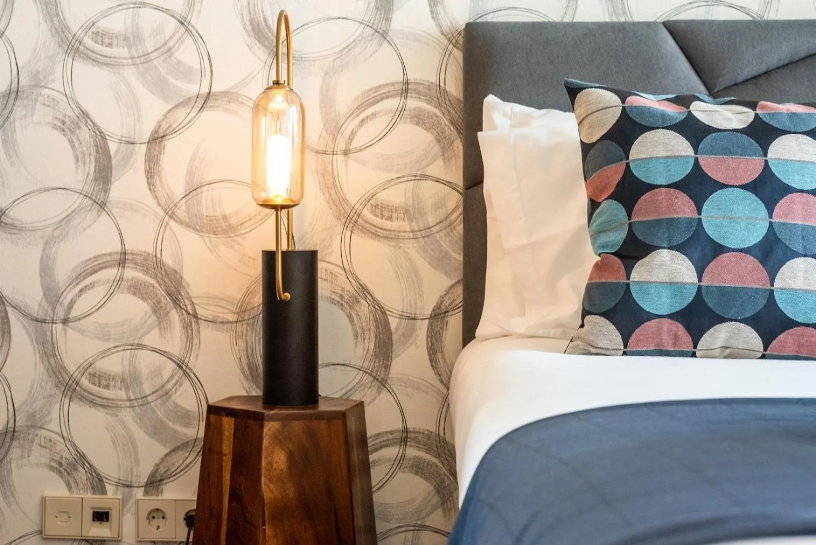 Guestready - Mid-Century Apartment Near Cais Do Sodre Lisbon 0*,